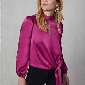 Melanie Lyne - Side Toe Satin Blouse